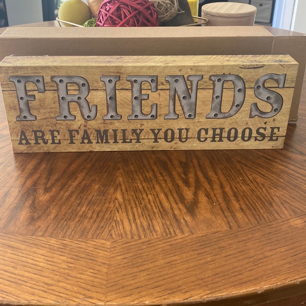 Wall Decoration “Friends”